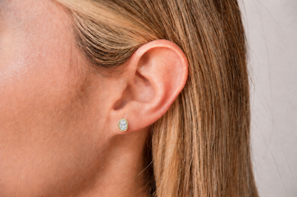 Oval Bezel Studs