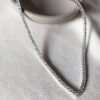 V Graduated necklace