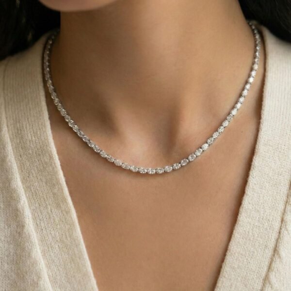 Oval East-West necklace