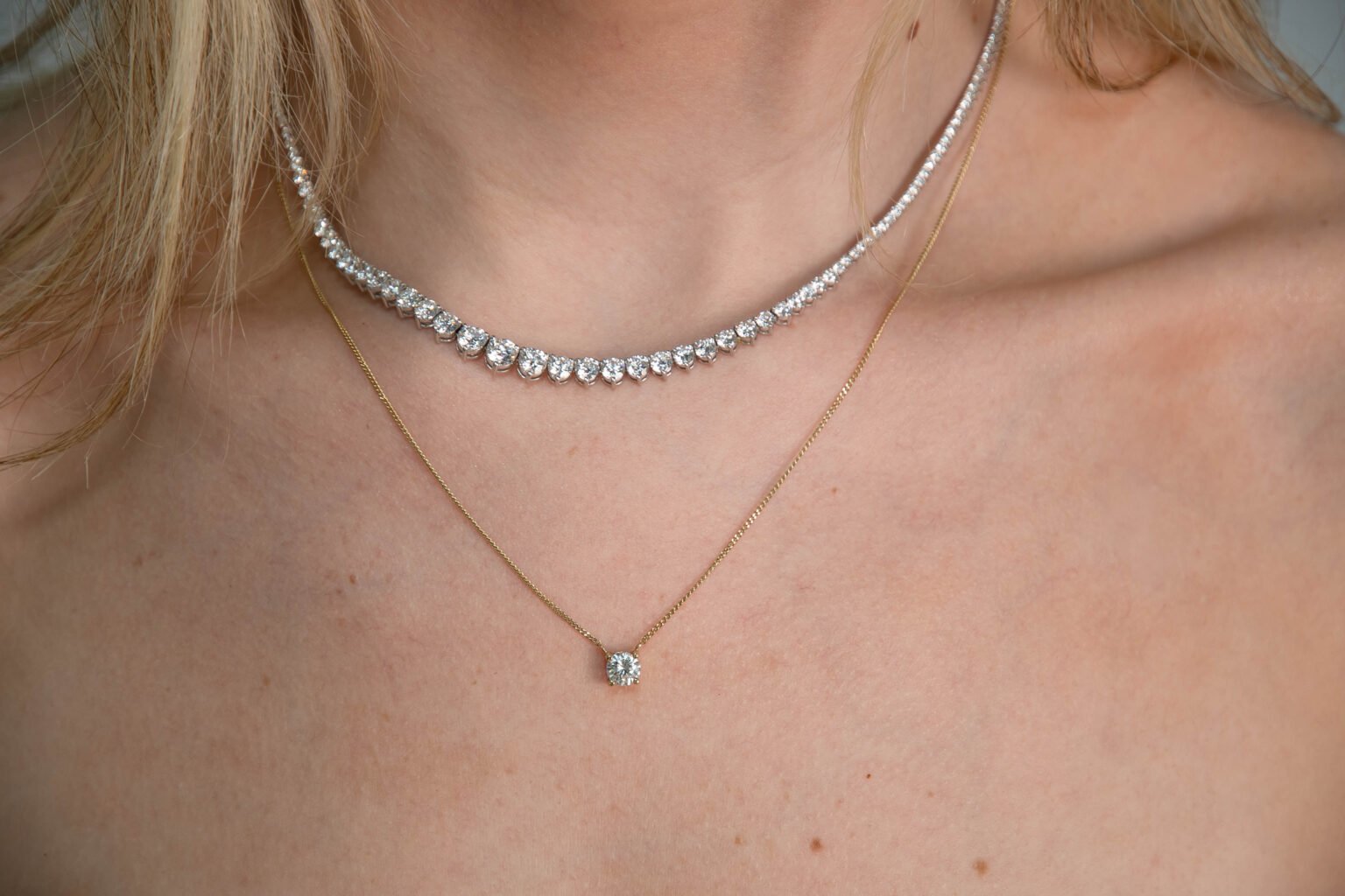 Cross pendant